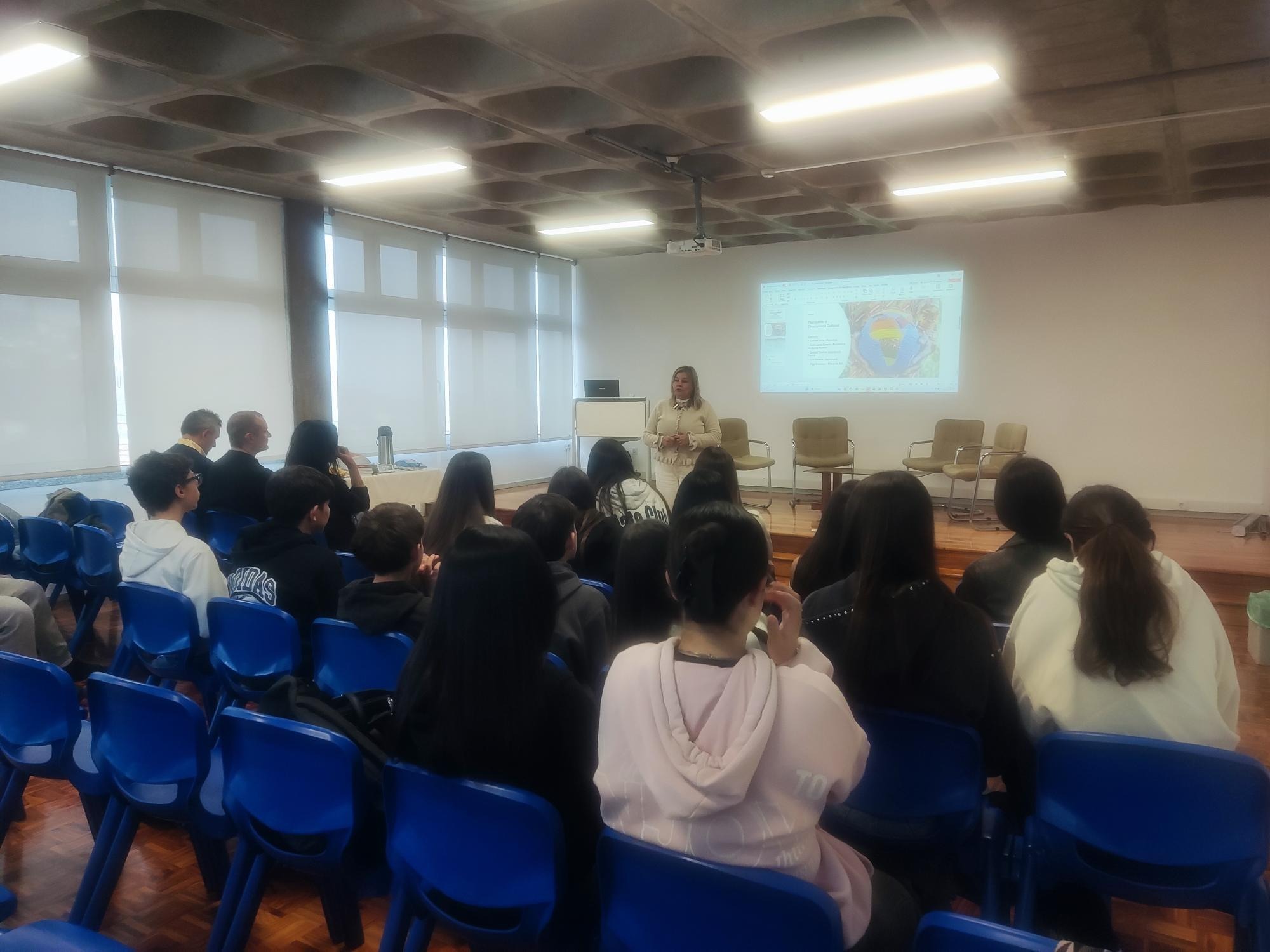 Ser Cidadão: Um Compromisso Global e Local